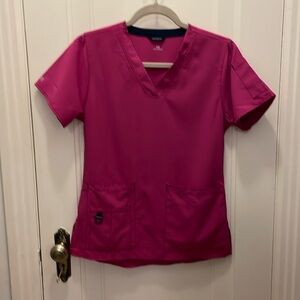 NWOT! Carhartt fushia scrub top